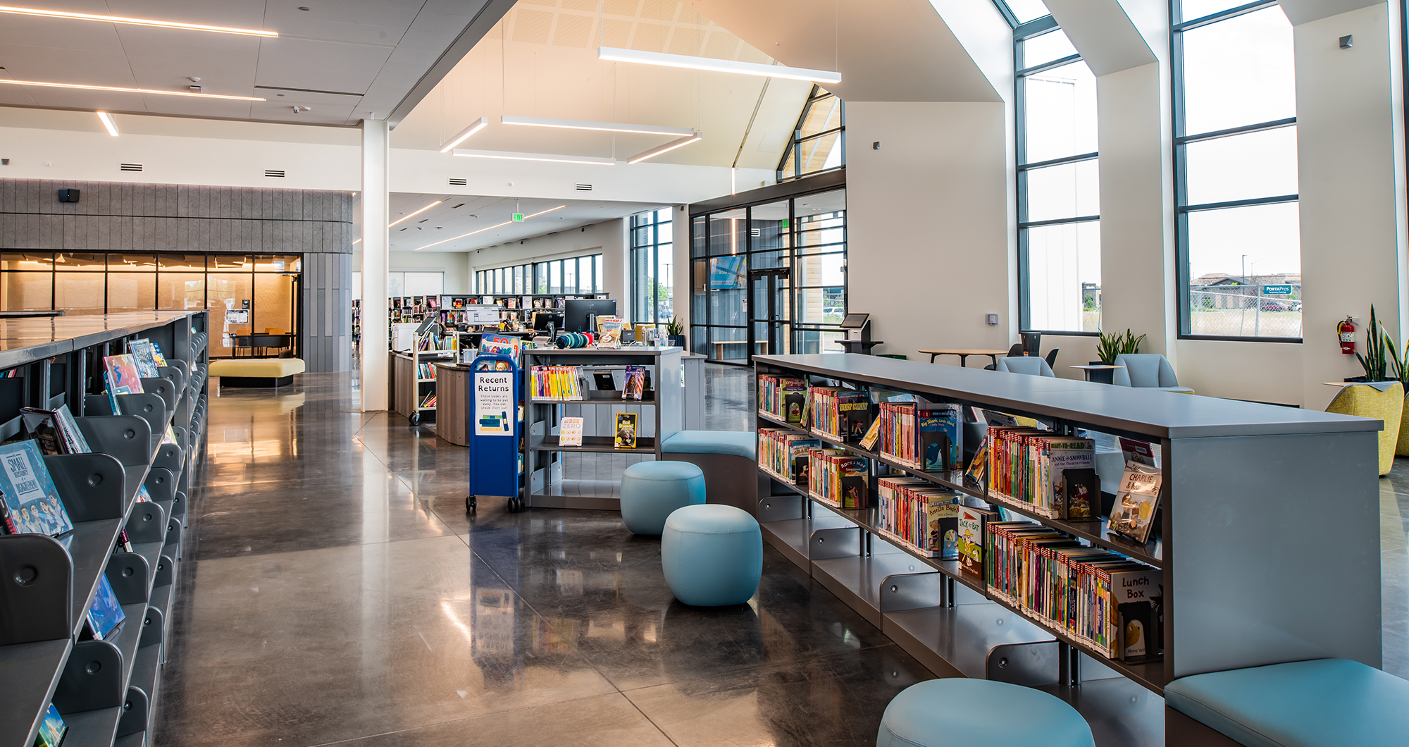 Library-at-Orchard-Park-Interior-03